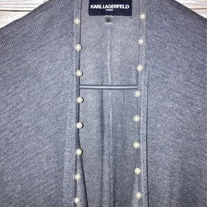 Women's Shawl with Pearls